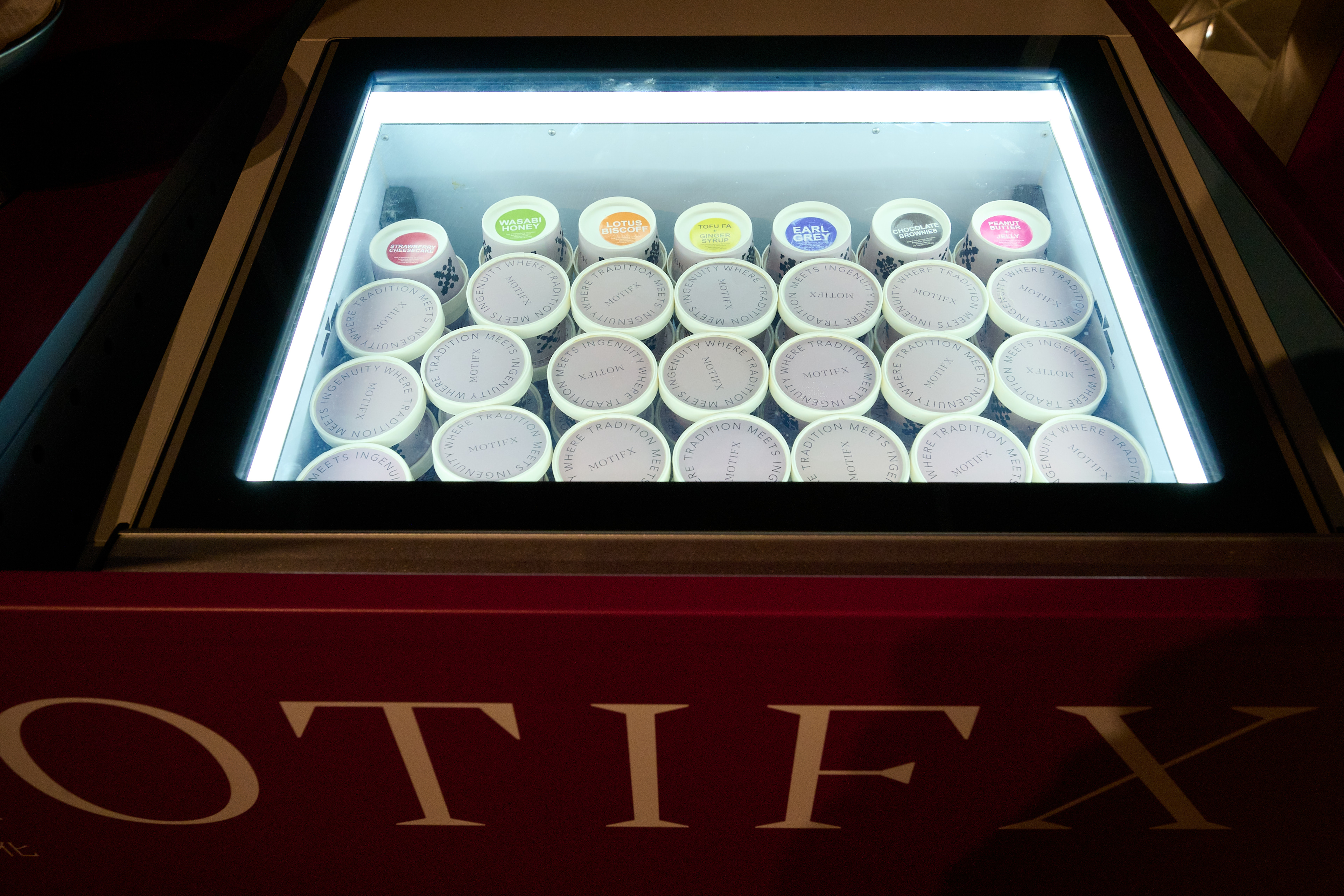 ICE-SCREAM POP-UP STATION